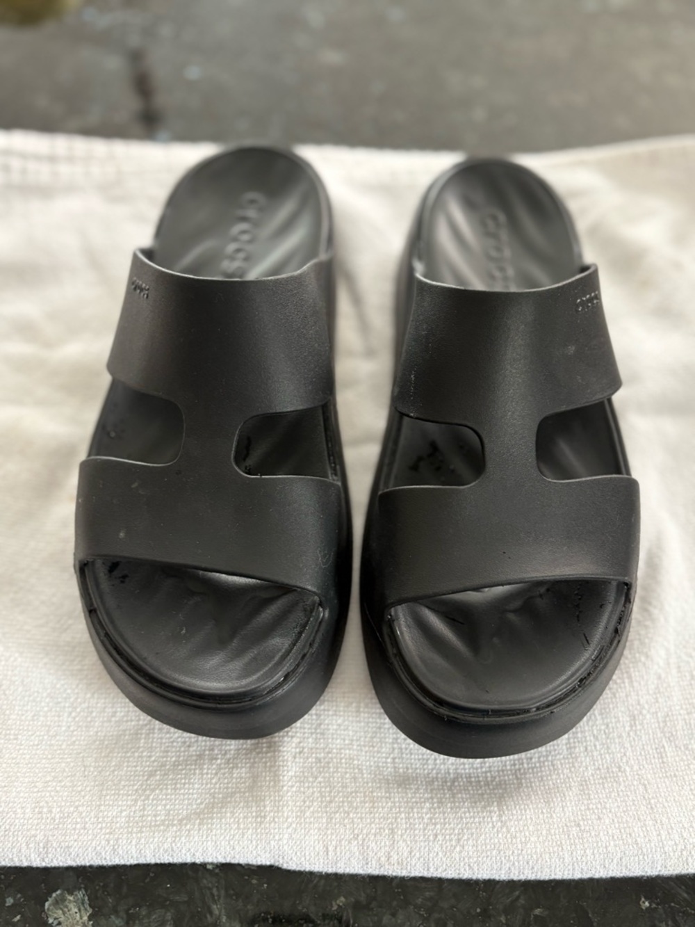 CROCS Black Slip-On Slide Sandal - Classic Sole NWOT